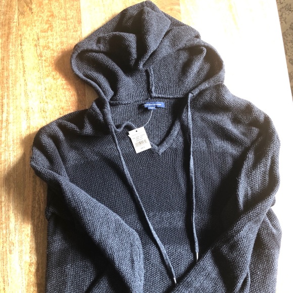 American Eagle Outfitters Sweaters - SOLD - American Eagle drawstring hooded sweater